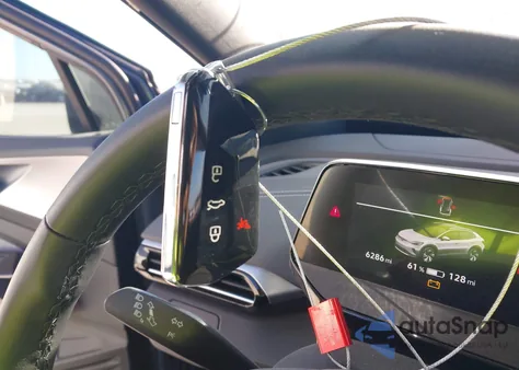 2024 Volkswagen Id.4 Standard z USA, uszkodzony, nr VIN 1V2BMPE86RC012605